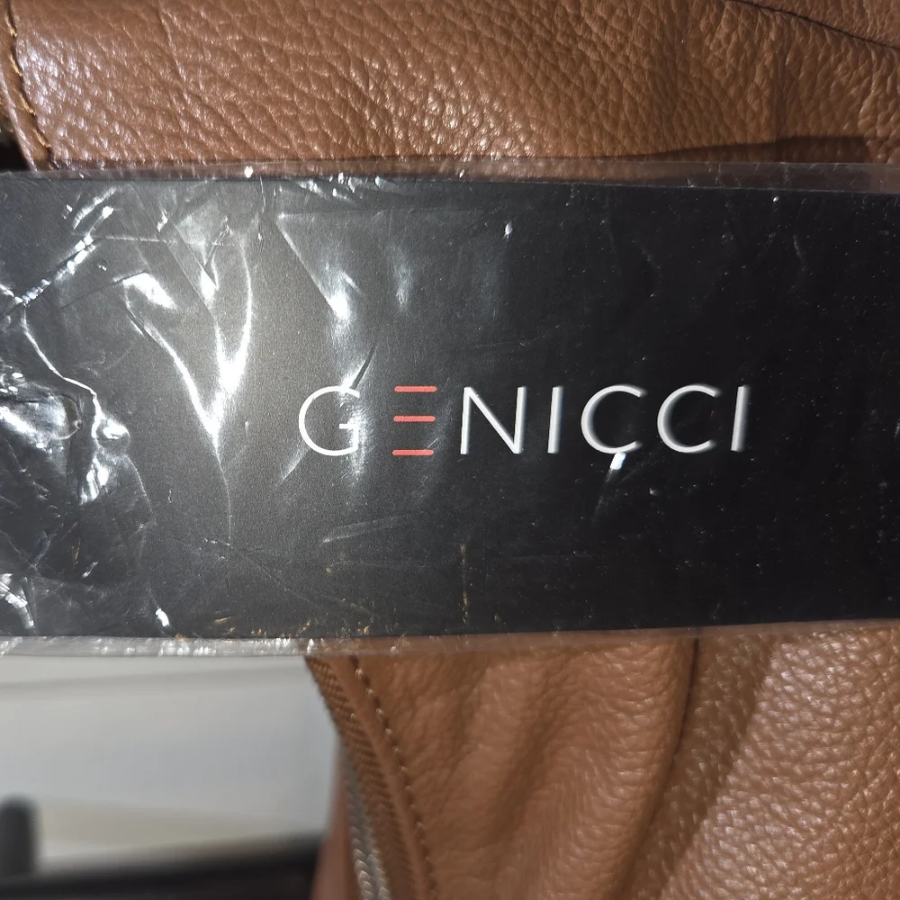 Genicci NWT Cognac Genuine Leather Shoulder Bag - Picture 2 of 9